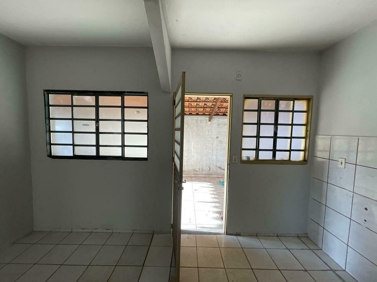 Imagem do VENDA - CASA NO SETOR ARCO IRIS 2
